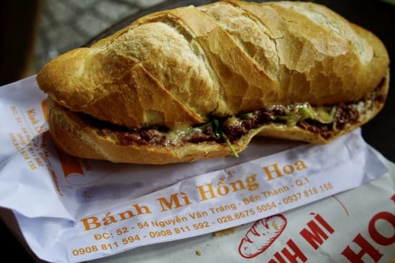 banh mi hong hoa saigon ho chi minh city